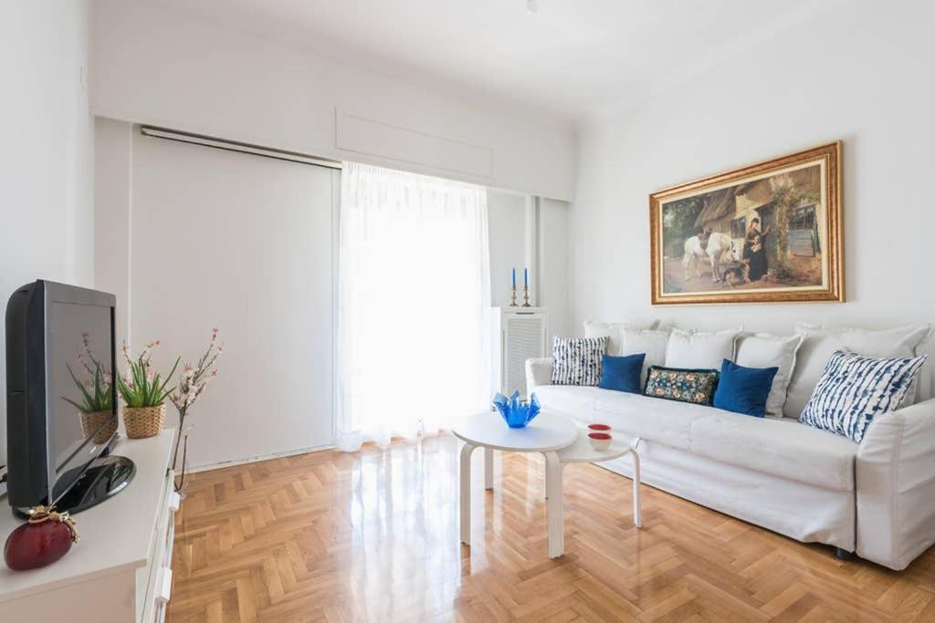New! Bright & Remodeled 1Bed Apt 2Min Walk To Acropolis アテネ エクステリア 写真