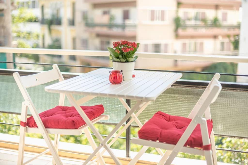 New! Bright & Remodeled 1Bed Apt 2Min Walk To Acropolis アテネ エクステリア 写真