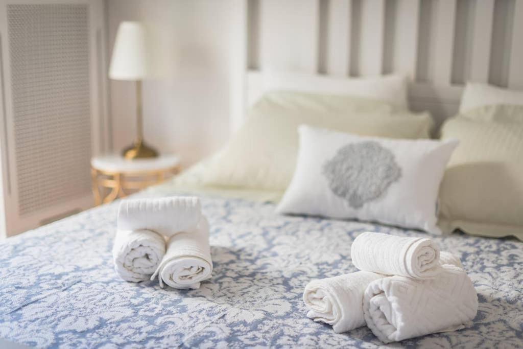 New! Bright & Remodeled 1Bed Apt 2Min Walk To Acropolis アテネ エクステリア 写真